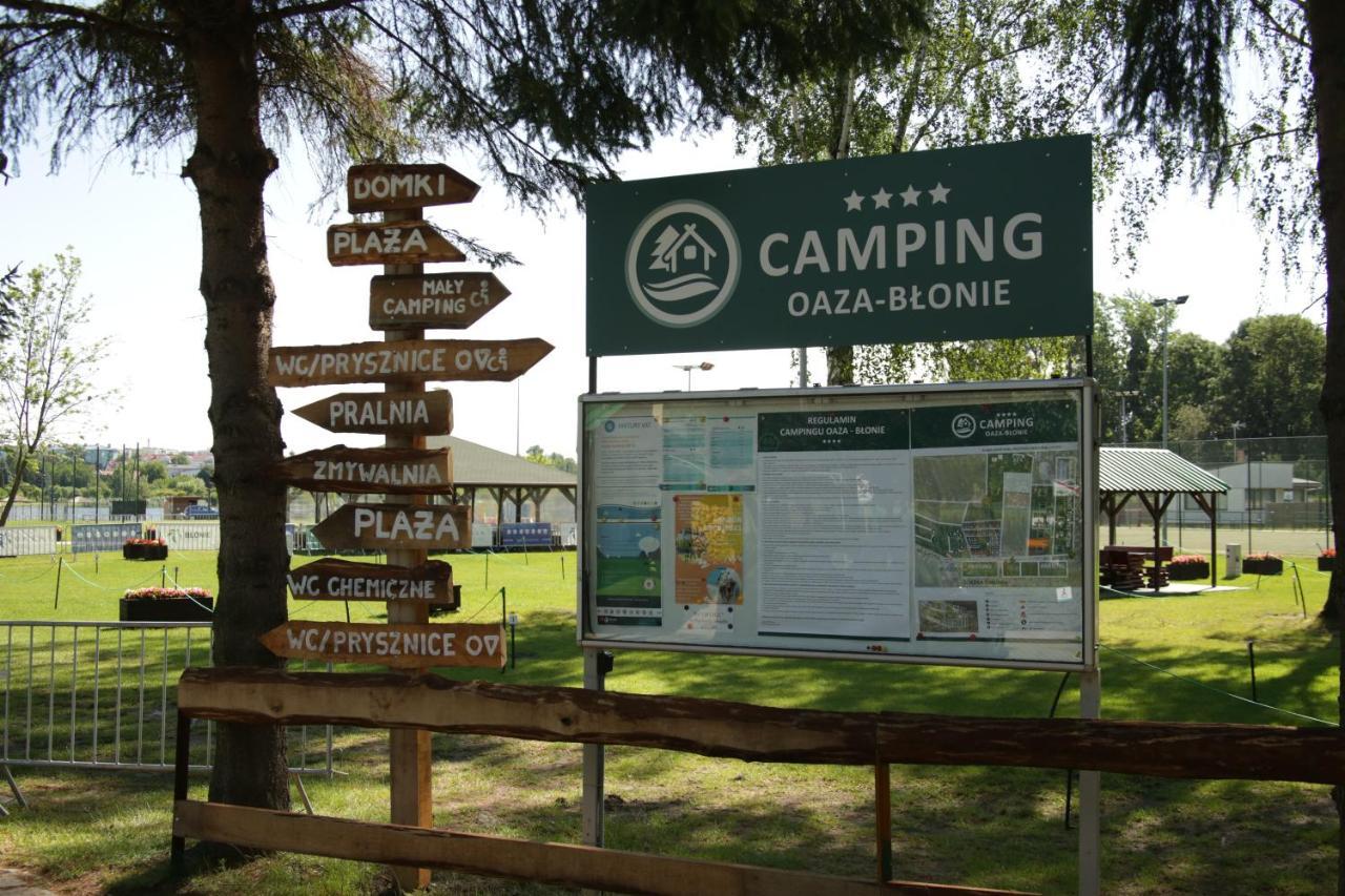 Camping Oaza Blonie Kornik Domki Standard Plus - 3 Pokoje מראה חיצוני תמונה